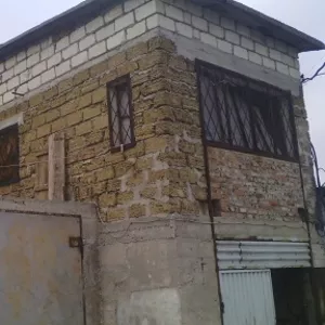 Вместительный гараж в Севастополе на Остряках