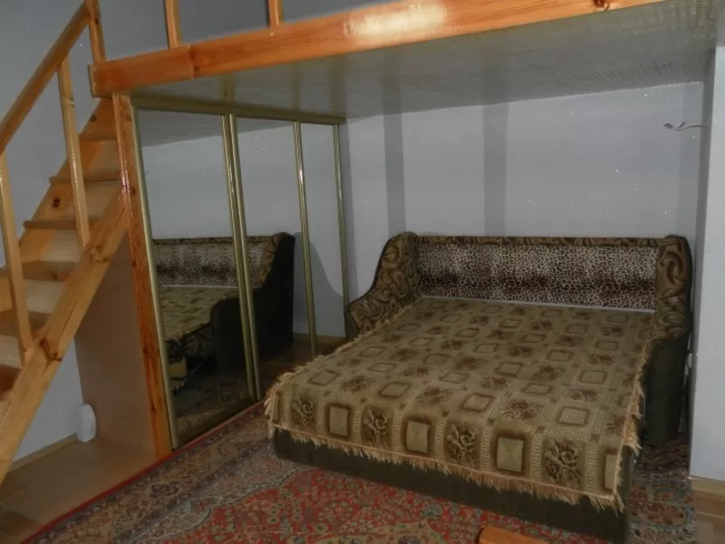 Сдается своя 2-х. комнатная квартира в Феодосии