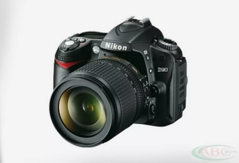 Nikon D90  kit 18-105