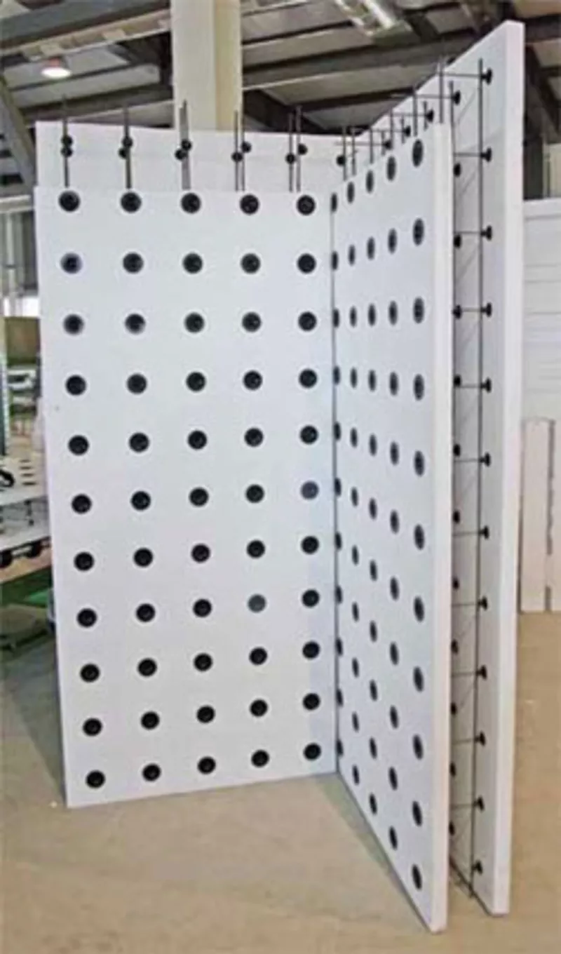 Несъемная опалубка для несущих стен со встроенным арматурным каркасом