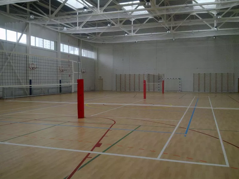 Комплексное оснащение спортивных залов в учебных учреждениях от произв