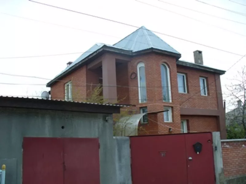 Продаётся  дом с гаражом   Севастополь