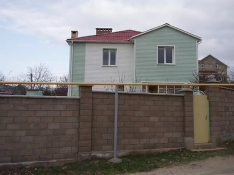  Продаётся добротный двухэтажный жилой дом Севастополь 13