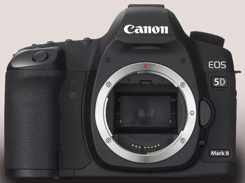 Продаю фотоаппарат Canon Mark 2 в отличном состоянии