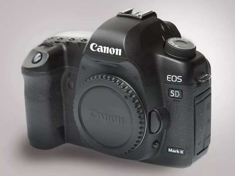 Продаю фотоаппарат Canon Mark 2 в отличном состоянии 4