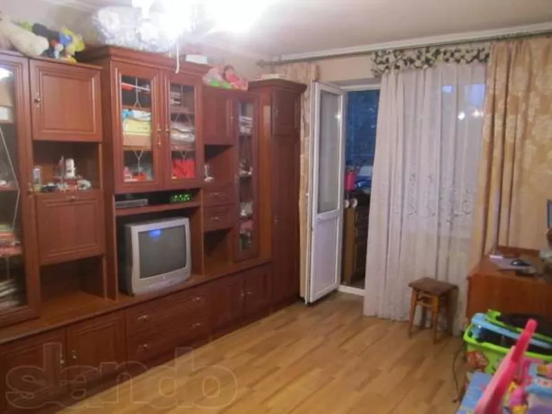 Продам 1 комнатную квартиру в Симферополе ул.Киевская 2