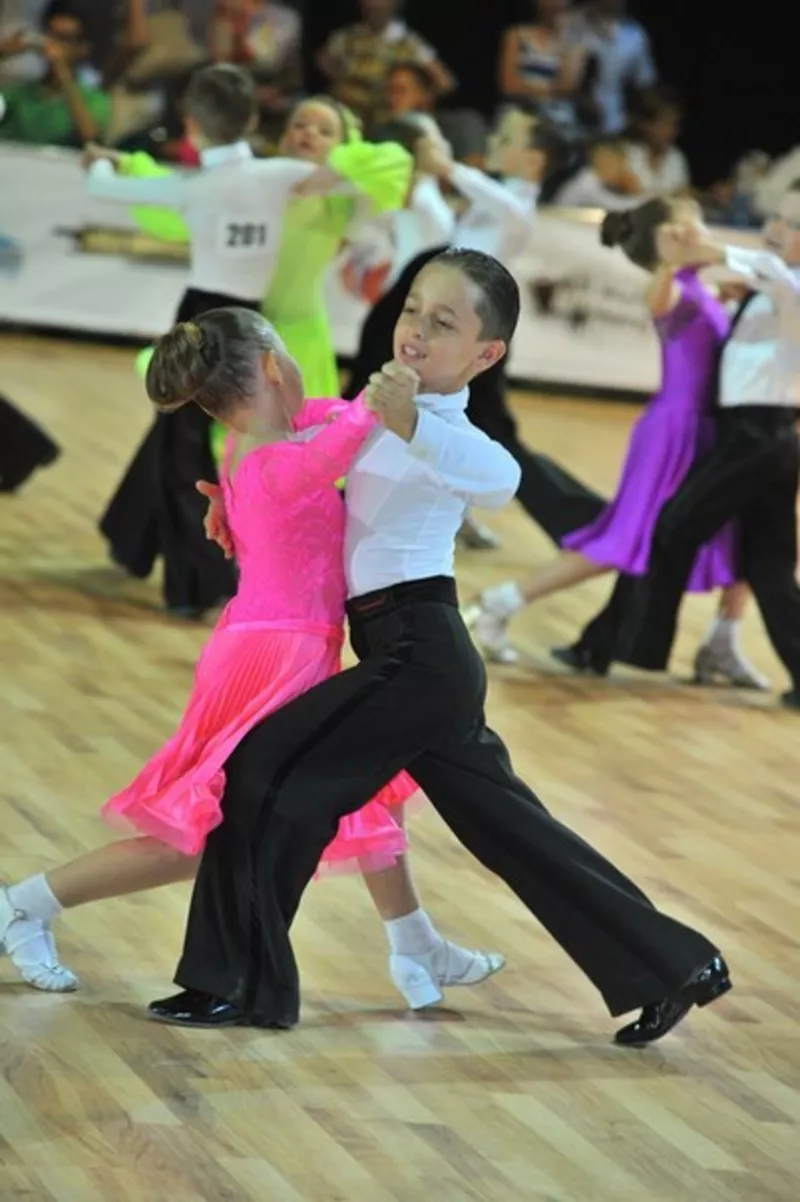 Бальные танцы для детей от 5 лет в Симферополе