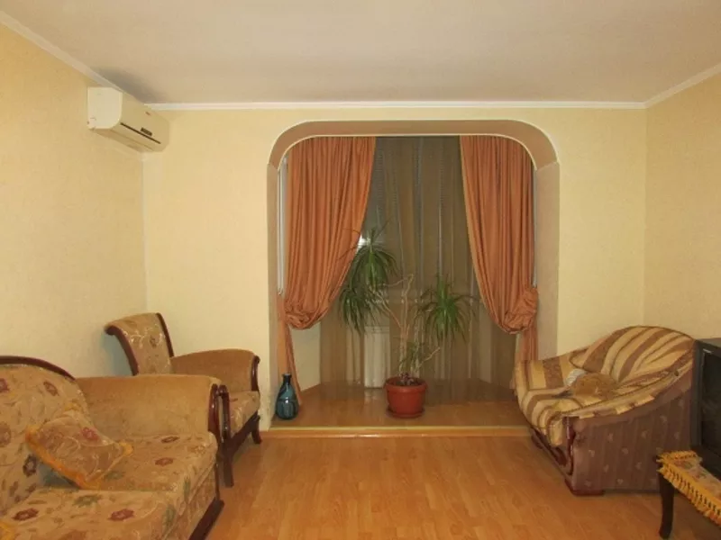 Продаётся отличная 3-х комнатная квартира г.Севастополь ул. Кесаева 6