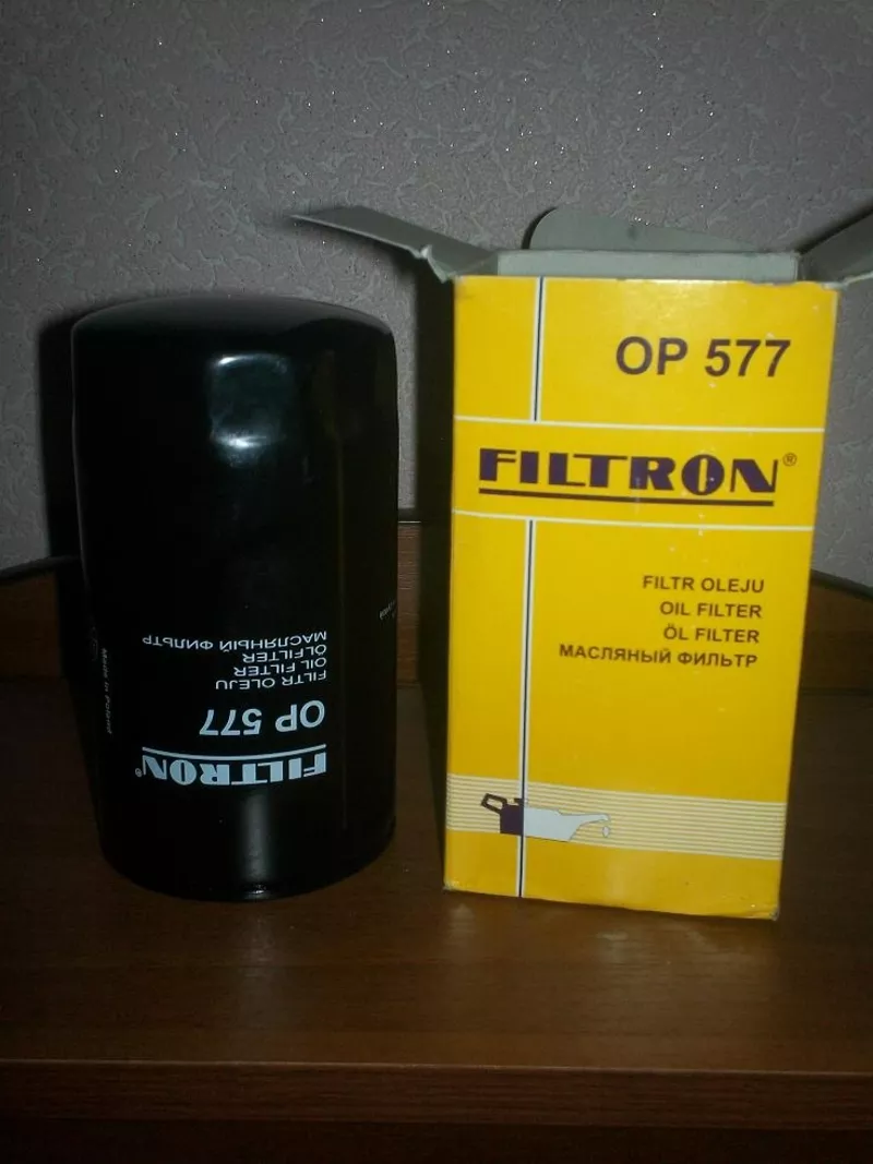 Фильтр масляный Volvo F,  FH,  N (грузовик). Filtron OP577 2