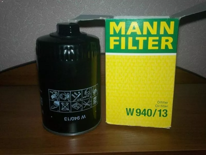 Фильтр масляный Audi 100,  VW Golf,  Passat. Mann Filter W940/13.