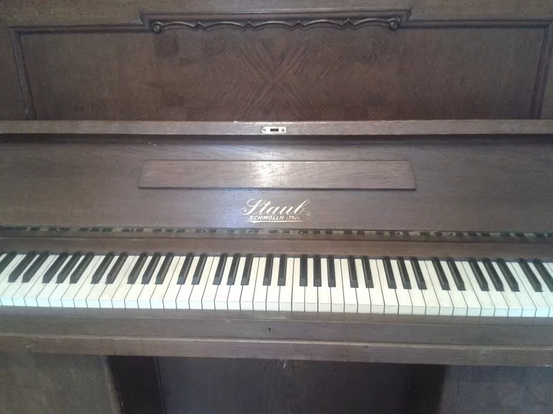 Антикварное немецкое пианино 2