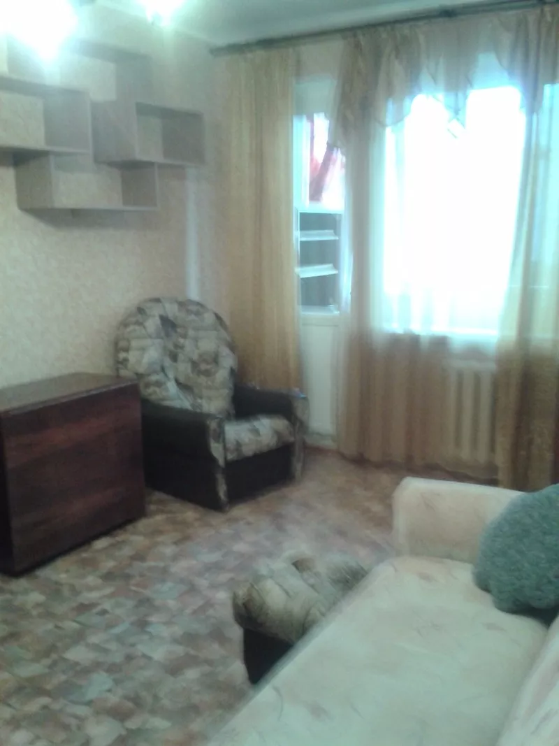 Продам 1-к квартиру в хорошем состоянии,  Героев Сталинграда