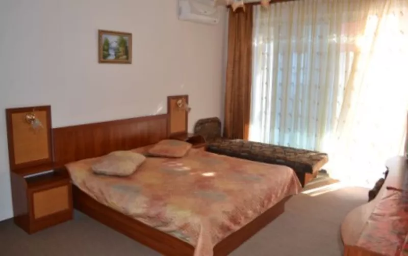 Продается 5-ти этажный гостевой дом в поселке Утес (Крым) 9