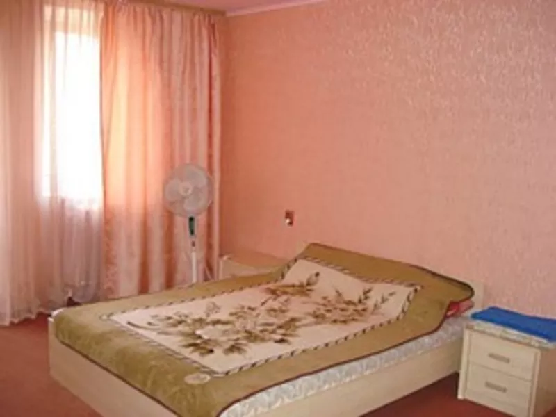 Квартира посуточно аренда в Симферополе 050-58-42-182 2