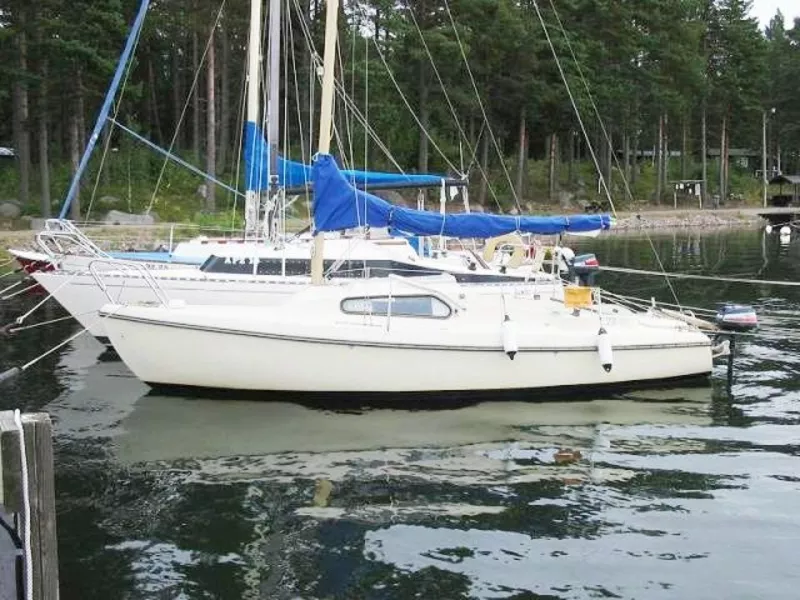 Продаётся шведская яхта SeaCat 21