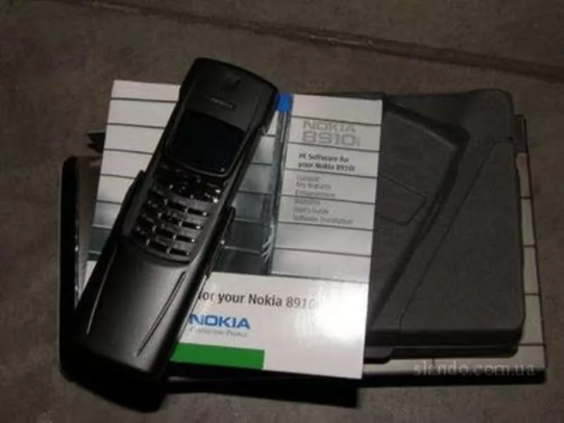Продам Nokia 8910i 